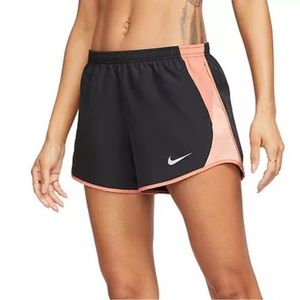 NIKE RUNNING SHORTS NWT